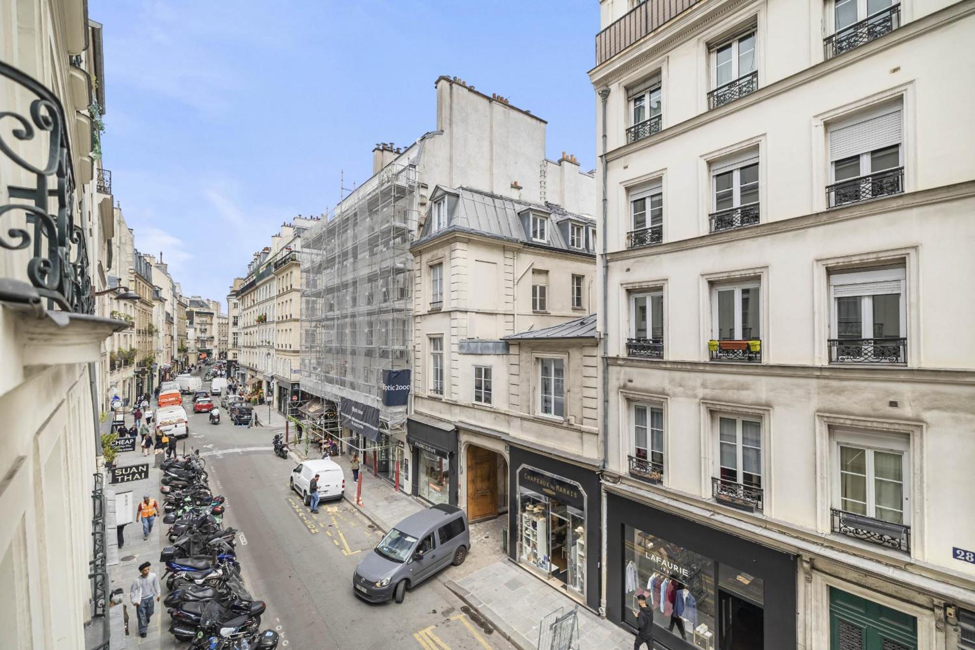 Jeu De Dames Apartment Paris